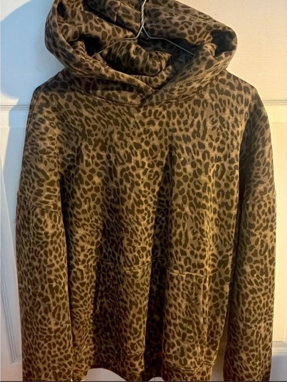 Leopard Print Hooded Pullover Sweatshirt - Brown